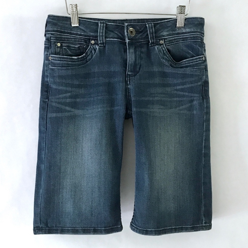 3/$15 Simply Vera Denim Boyfriend Denim Shorts